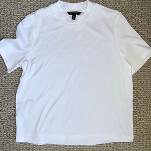 Banana Republic tee
